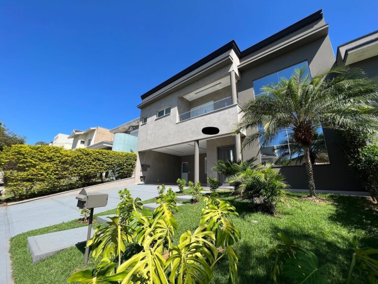 E8CB2329-A881-4918-BD31-638A4E819C2D