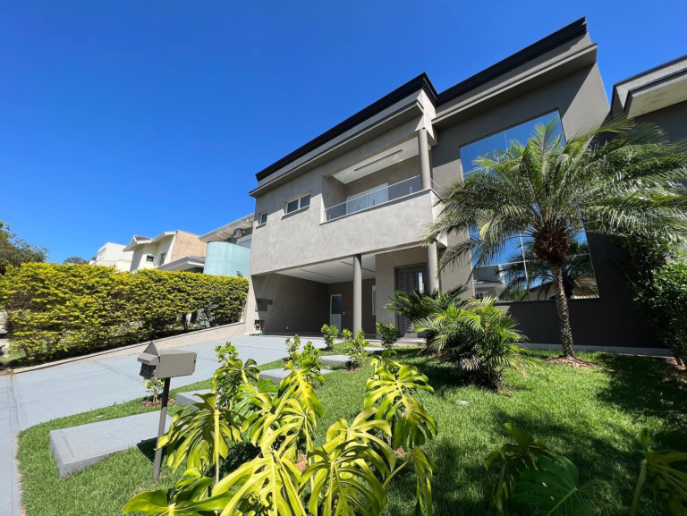 E8CB2329-A881-4918-BD31-638A4E819C2D